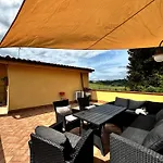 Casa La Farfalla Pt Apartament *