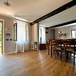 Casa La Farfalla Pt *