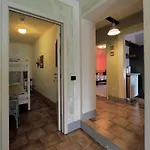 Casa La Farfalla Pt Apartament *