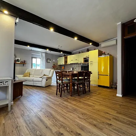 Apartamento Casa La Farfalla Pt *